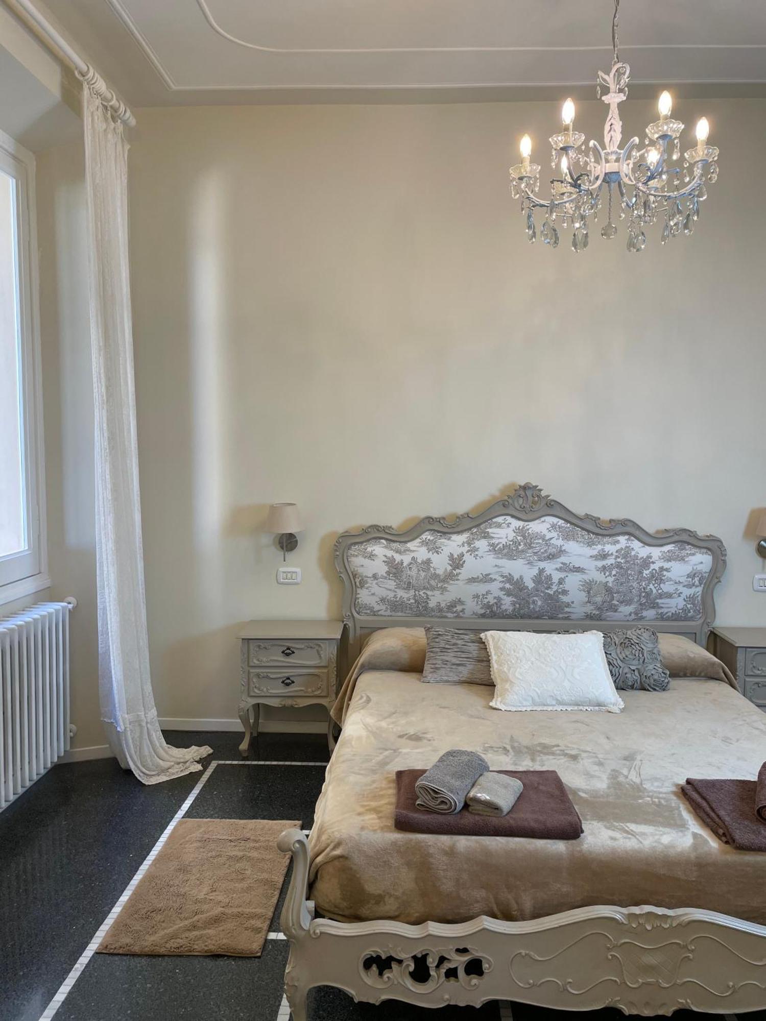 Seven Boutique Hotel 东塞斯特里 外观 照片